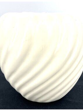 Gladding McBean Vase Franciscan Ware Cream Coronado Art 5.5"